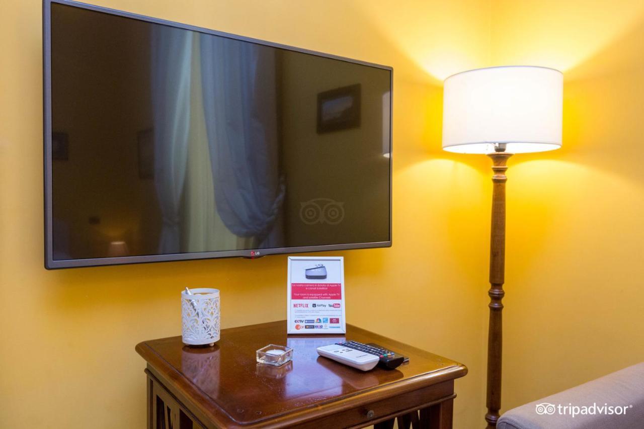B&B Orsini 46 เนเปิลส์ ภายนอก รูปภาพ